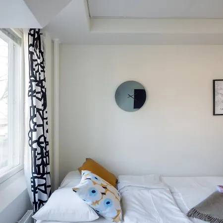 Modern Downtown Studio - 